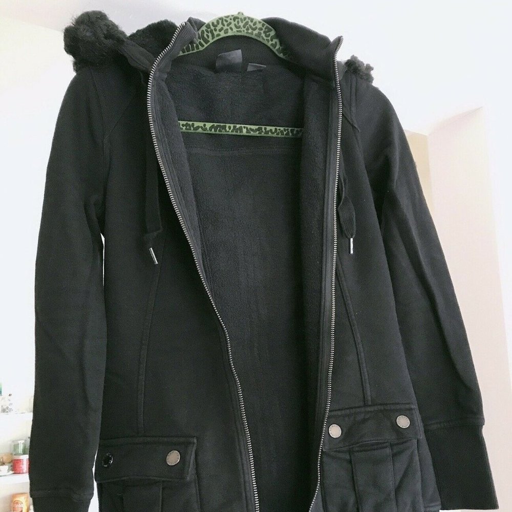 Preowned Armani Exchange Women’s Sweater Coat